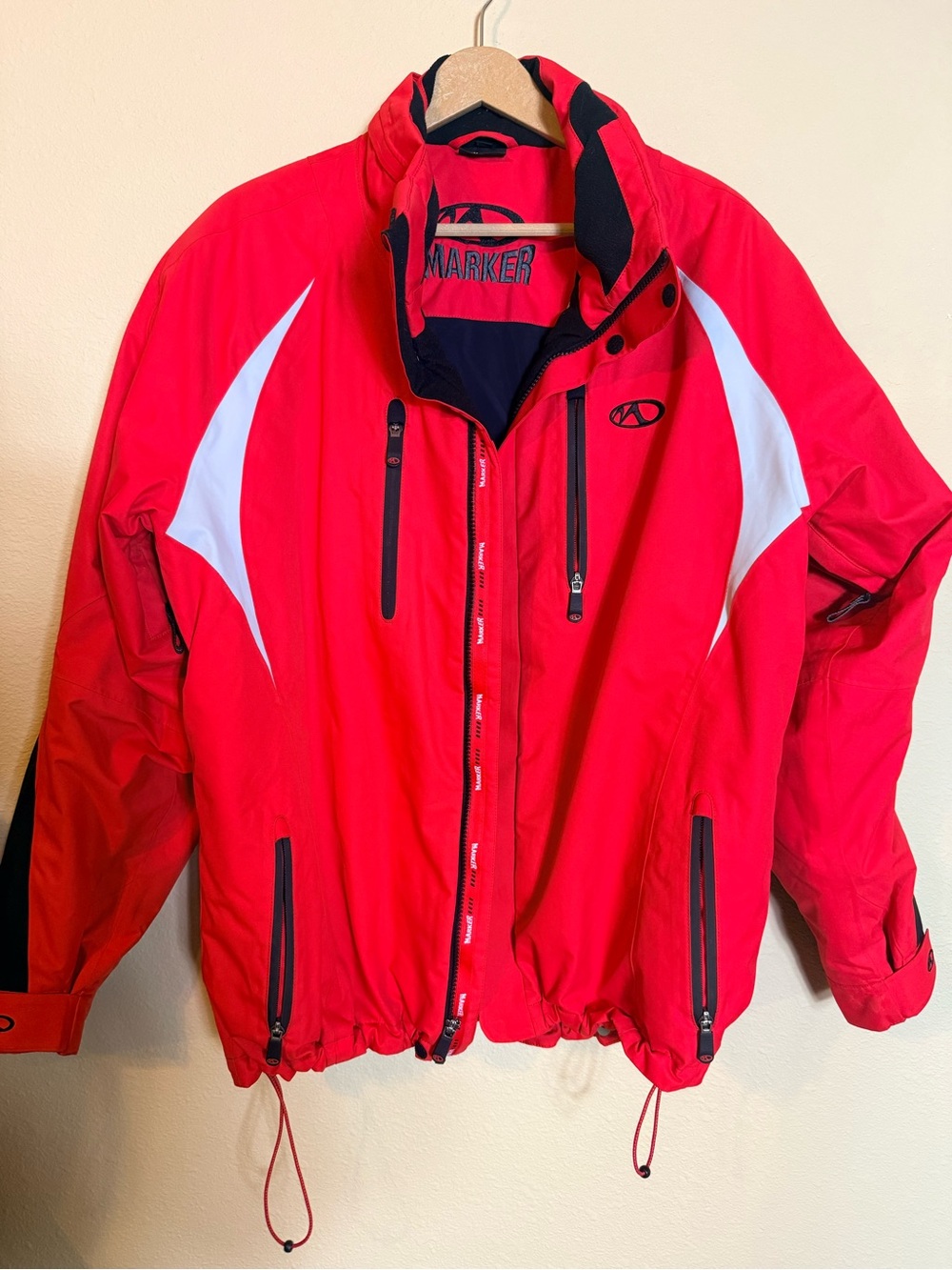Marker Men's Red Ski & Snowboard Jacket size large Vintage